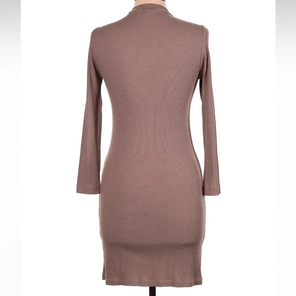 Monrow Ribbed Front Zip Up Dress in Dust Brown Women’s Size Large L - Picture 4 of 7